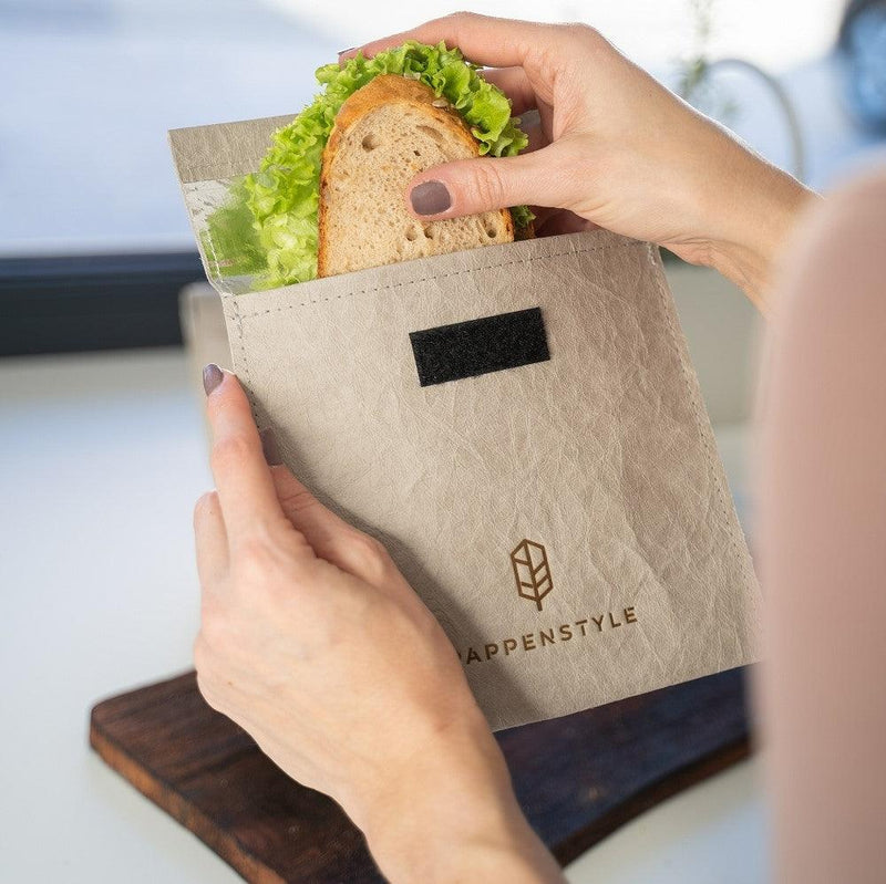 break-brotzeitbeutel-veganes-leder-lunchbag-light-grey-washable-paper-pappenstyle
